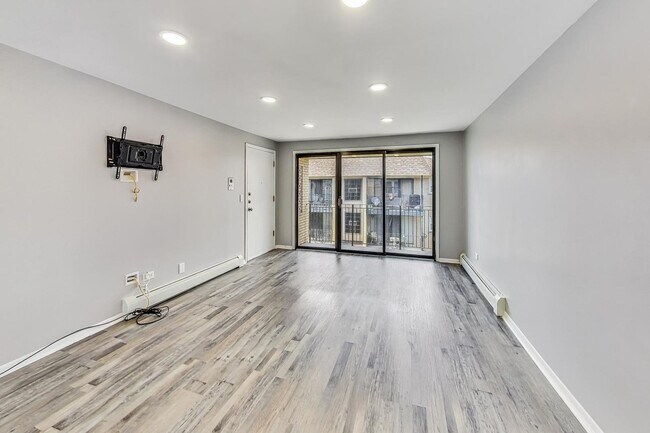 Foto del edificio - 6563 N Harlem Ave