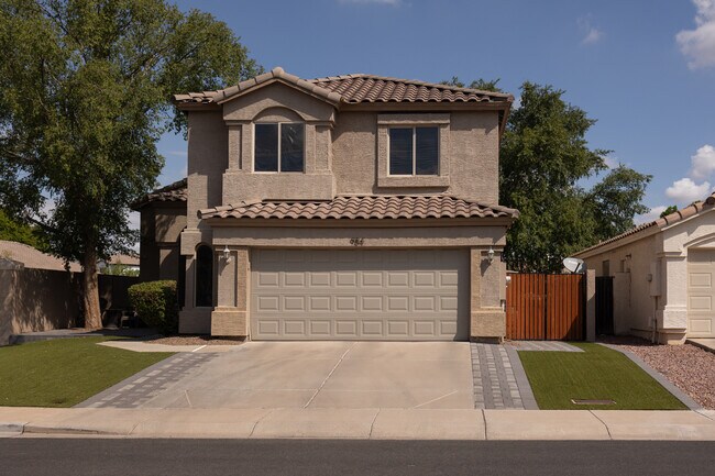 Foto del edificio - 984 E Princeton Ave