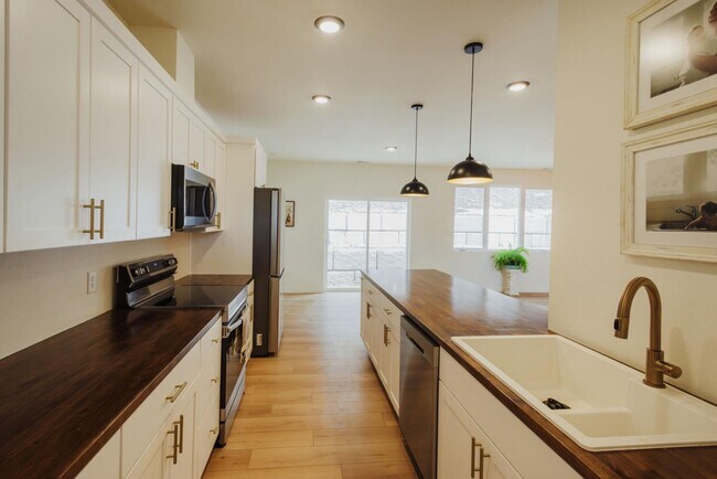 Foto del edificio - 20220 Frog Pond Ct