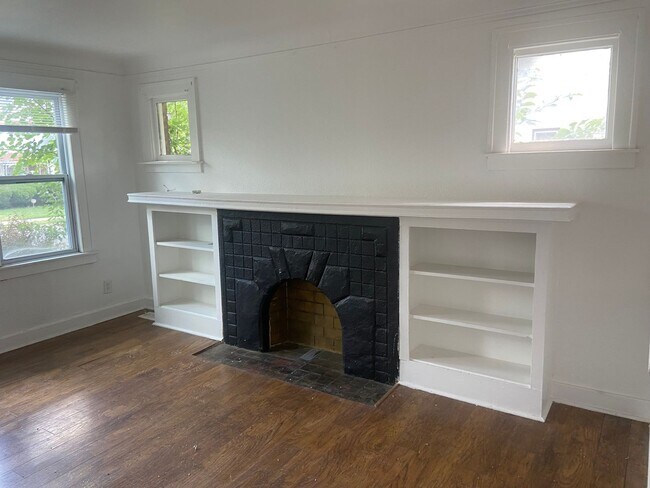 Foto del edificio - 18475 Wexford St