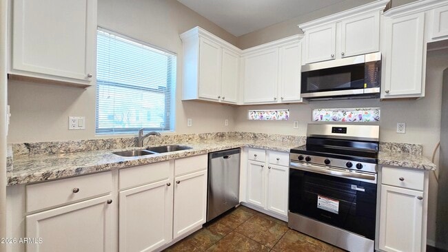 Foto del edificio - 14743 N 177th Ave