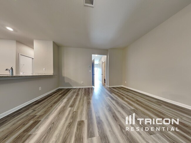 Foto del edificio - 229 Limestone Cir