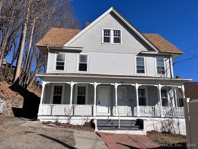 Primary Photo - 1 Crescent St