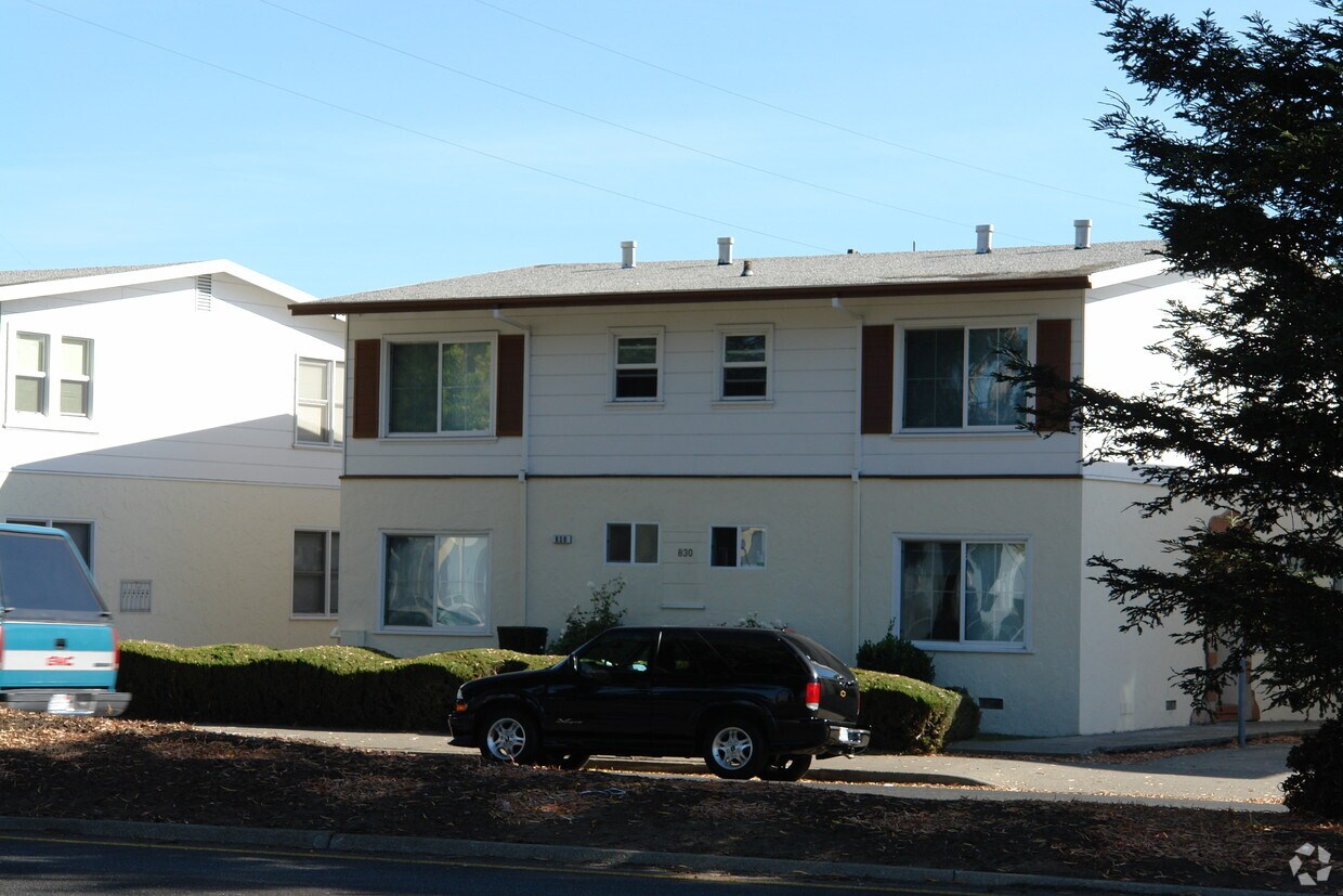 Primary Photo - 830 El Camino Real