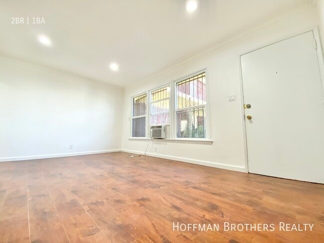 Building Photo - 1516 Laurel Canyon Blvd