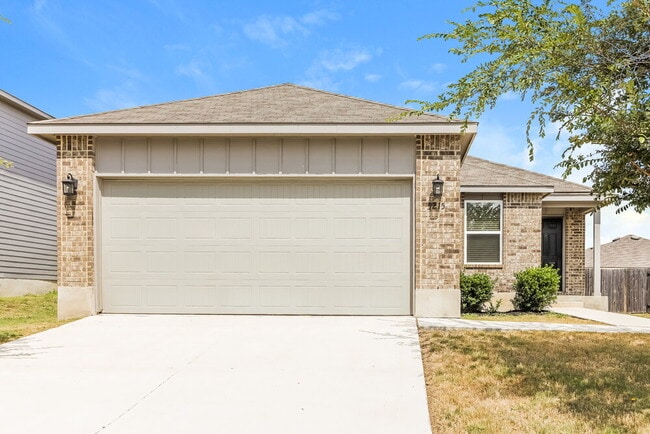 Building Photo - 3215 Pedernales Dr