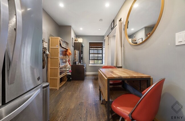 Photo - 42 Palmetto St Apartment