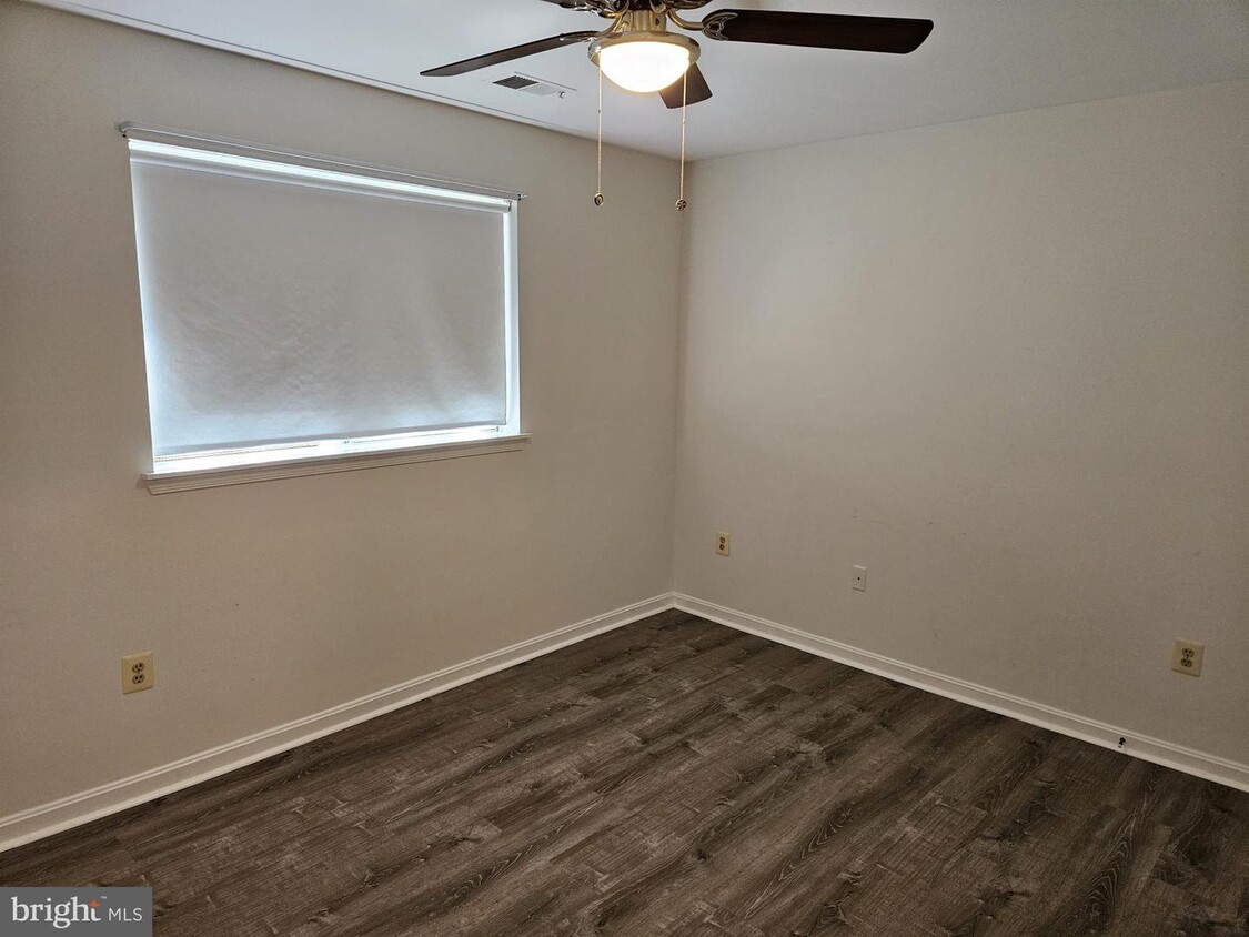 Building Photo - 8141 Bayonet Way