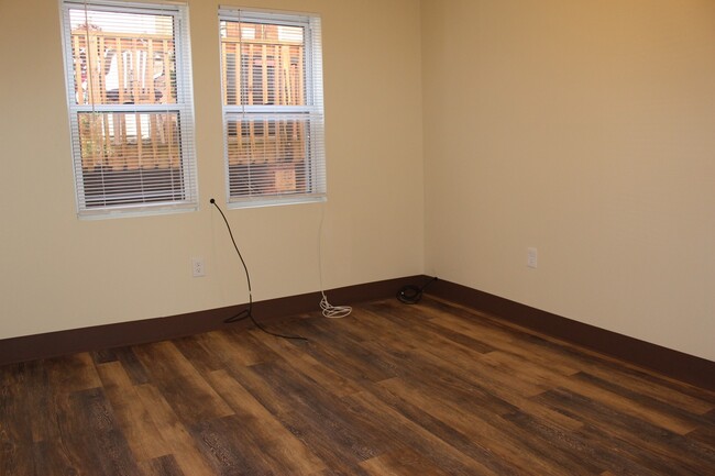 Building Photo - 7813 Sailor Pl