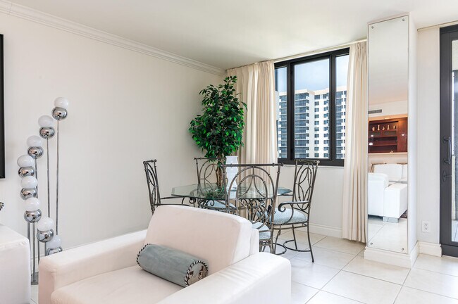 Building Photo - 3400 S Ocean Blvd