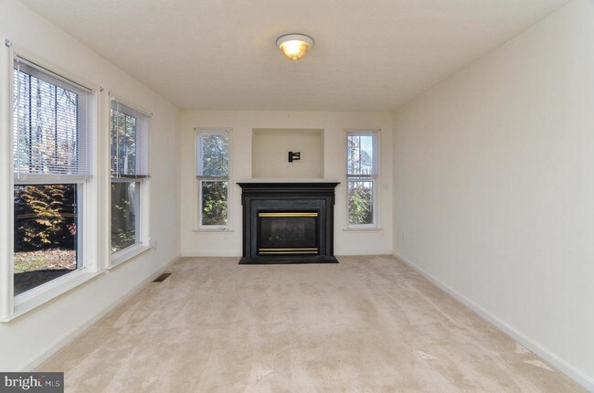 Building Photo - 203 Santa Maria Ave