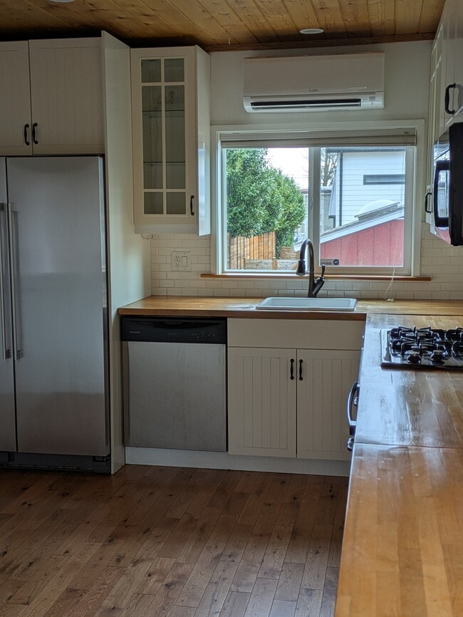 Building Photo - 4521 S Lucile St