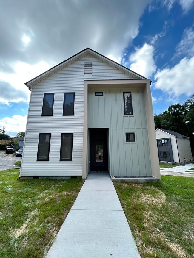 Building Photo - 410 Ankara Ct