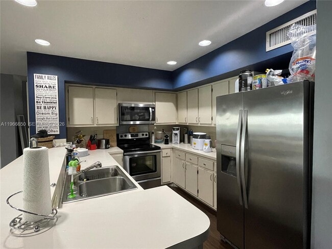 Building Photo - 16503 Bridge End Rd