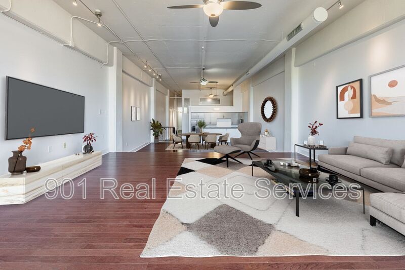 Primary Photo - 505 Tennessee St