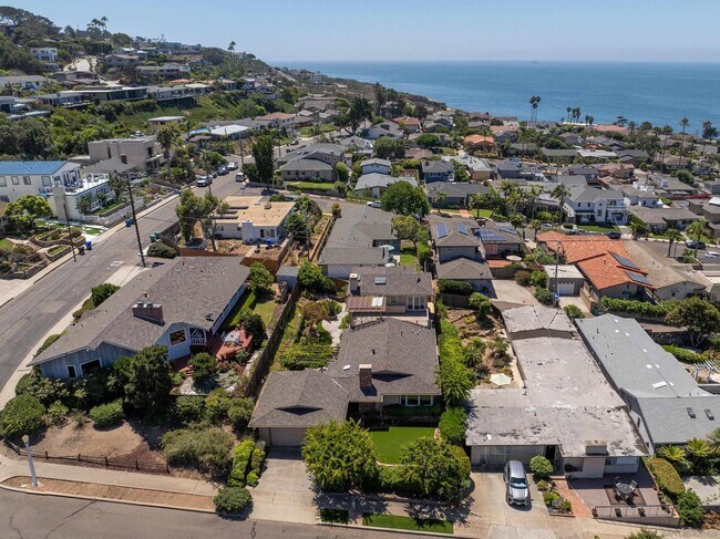 Foto del edificio - 4409 Brindisi St