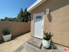 Building Photo - 2615 Elizondo Ave