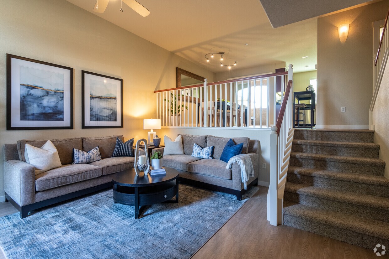 Foto principal - Adora Townhomes