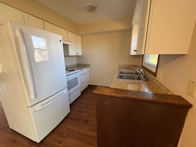 Building Photo - 3414 60th St