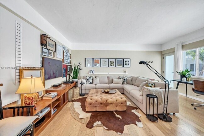 Foto del edificio - 1840 James Ave