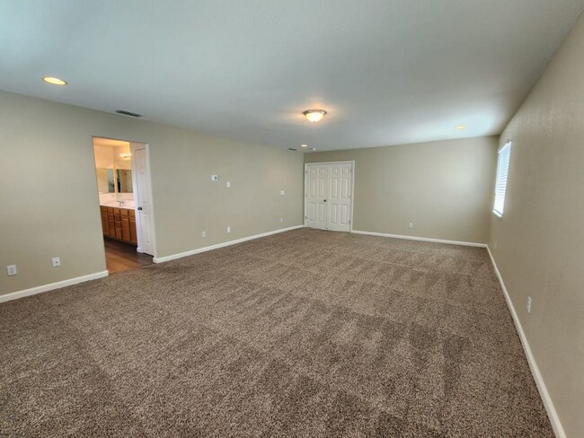 Foto del edificio - 4502 Crabapple Ct