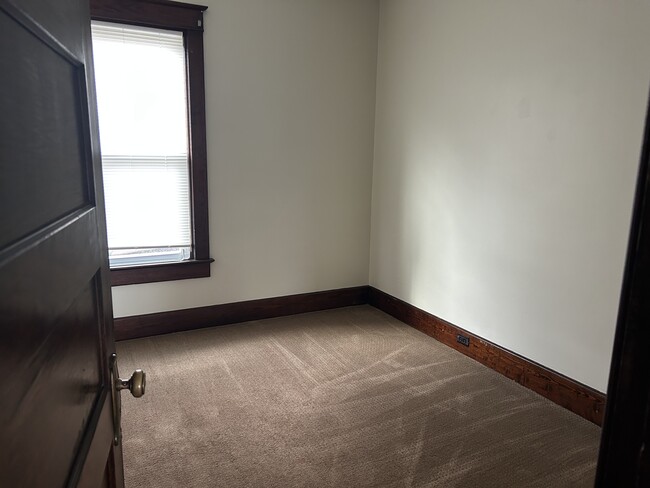 Foto del edificio - 2 Romeyn Ave