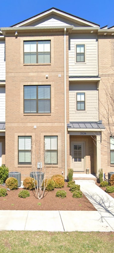 Primary Photo - Luxury Townhome in Nolensville