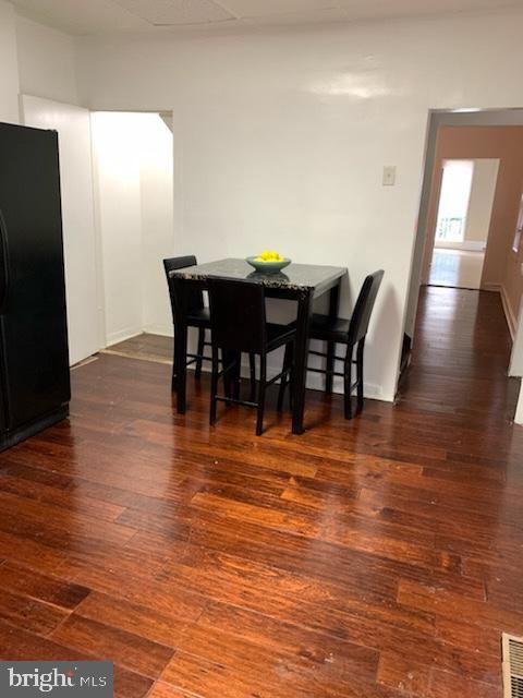 Primary Photo - 1715 W Lombard St