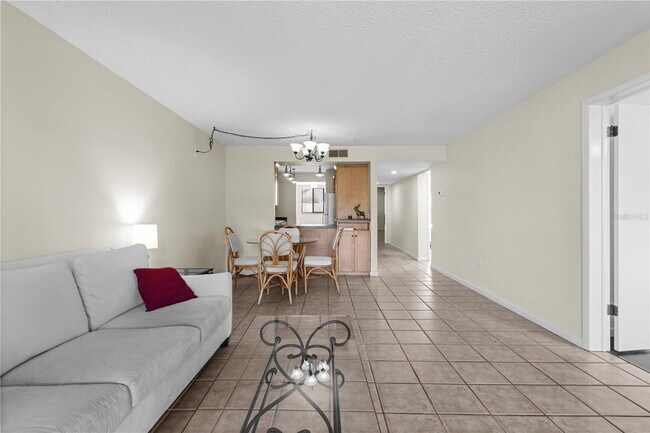 Foto del edificio - 2851 SW 32nd Ave