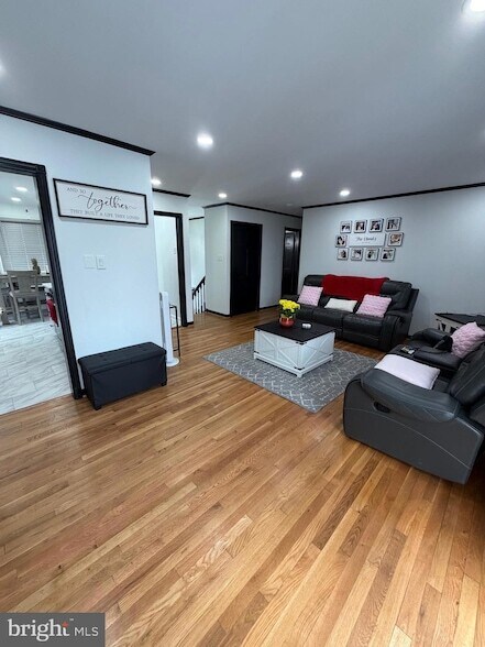 Foto del edificio - 15309 Alan Dr