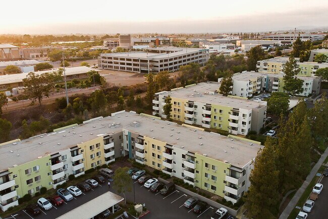 Foto del edificio - Mira Monte