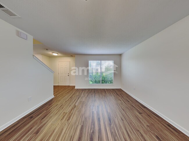 Foto del edificio - 5755 Fawn Dr