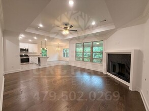 Building Photo - 12 Kinross Dr