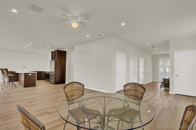 Foto del edificio - 10751 S Ocean Dr
