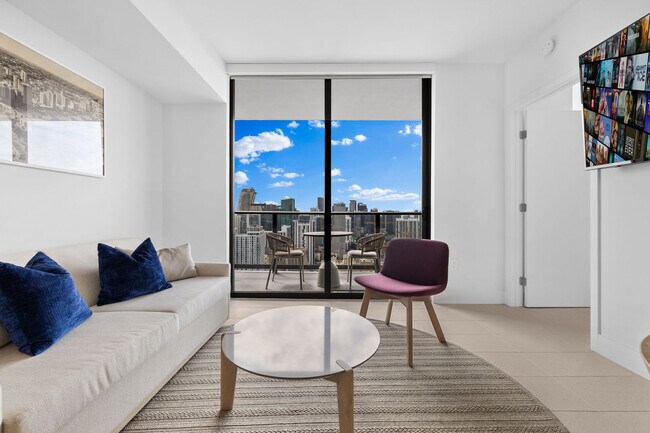 Foto del edificio - 159 NE 6th St