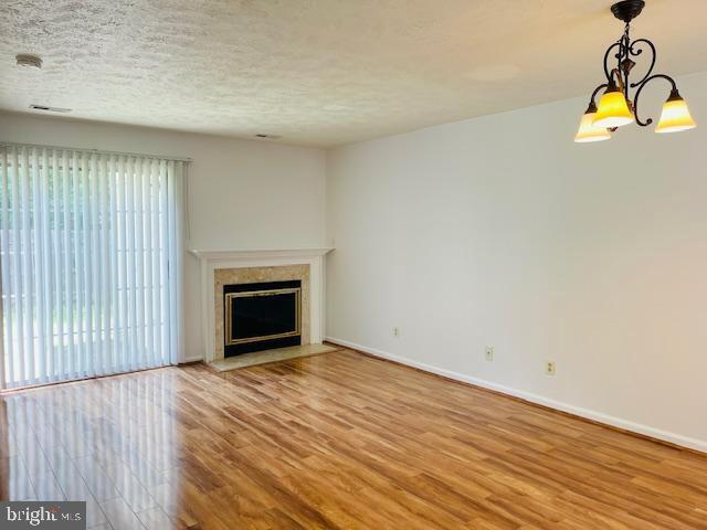 Building Photo - 5105 Mallards Landing Dr