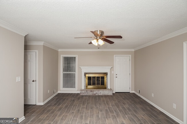Building Photo - 4825 W Mceachern Woods Dr