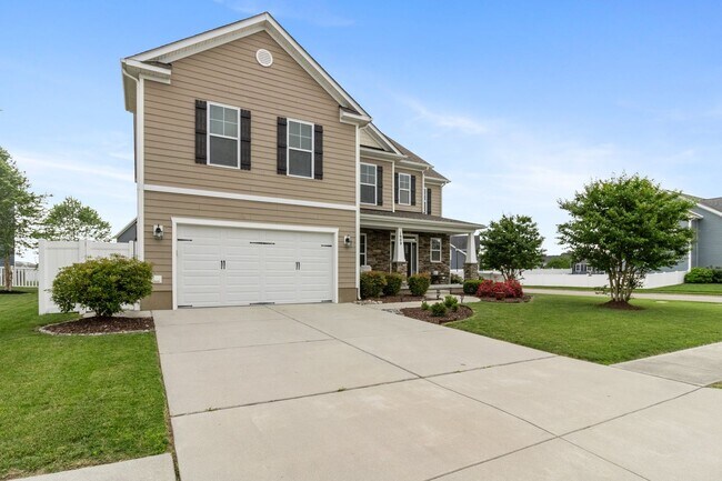 Building Photo - 5 Bedroom 3.5 bath home in Hickory Landing