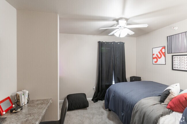 4 habitaciones, 4 baños - 1696 pies cuadrados - Lark West Lafayette Apartments