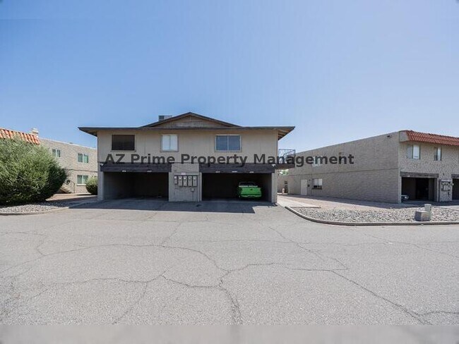 Foto del edificio - 4708 E Portland St