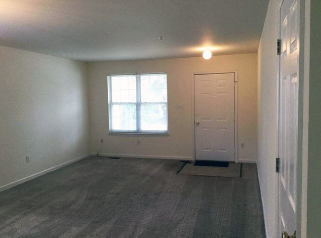 Building Photo - Stoney Run Townhomes