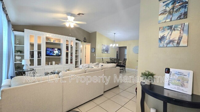 Foto del edificio - 4123 SW 21st Pl