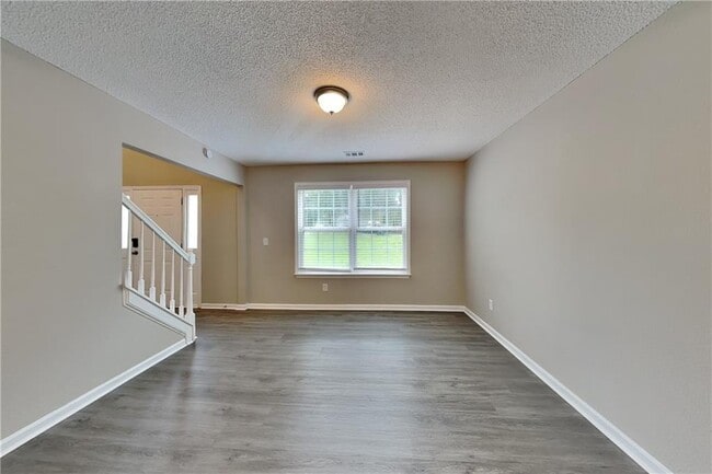 Foto del edificio - 1128 Grandview Cir
