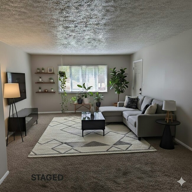 Building Photo - 4901 Guthrie Dr