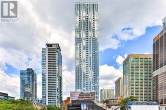 Building Photo - 1 Yorkville Ave