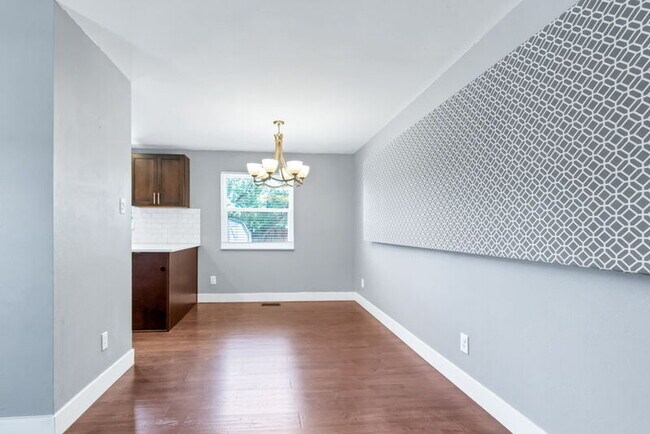 Building Photo - 5851 W 111th Pl