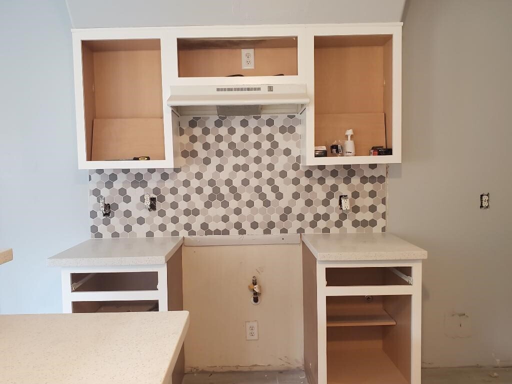 Foto del edificio - 9418 Parsley Path Ln