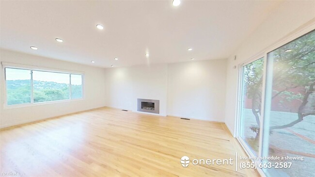 Building Photo - 3 br, 2 bath House - 2414 Coronet Blvd -