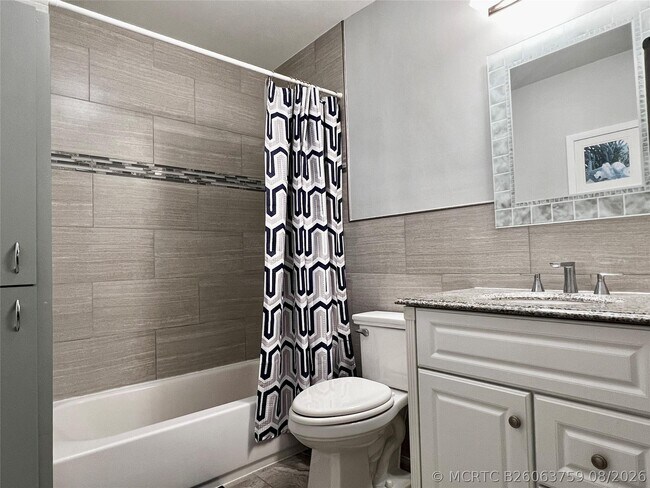 Foto del edificio - 2271 NE 68th St