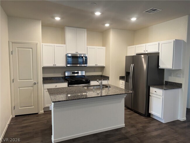 Building Photo - 356 Larksong Ave